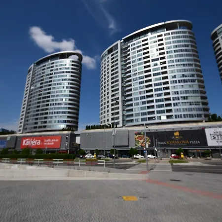Cidi Iihf - 3 Towers *